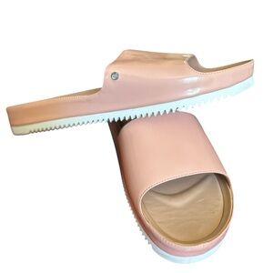 Ugg Jane Patent Leather Slide Sandals Treadlite Sole Women’s Size 11